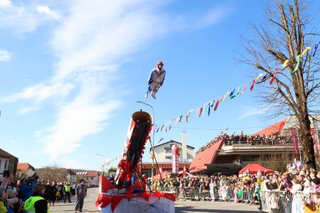 PUSTNI KARNEVAL PUSTOLETJE 42 FOTO LJUBO VUKELIČ